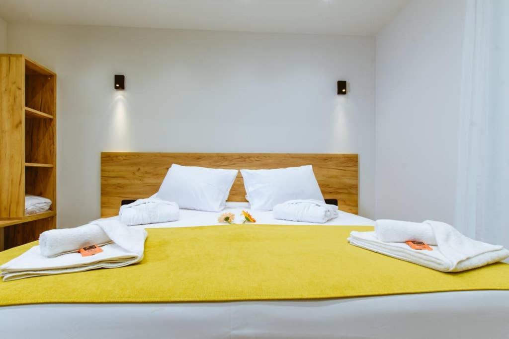 Iliovasilema Apartments エラフォニシ エクステリア 写真