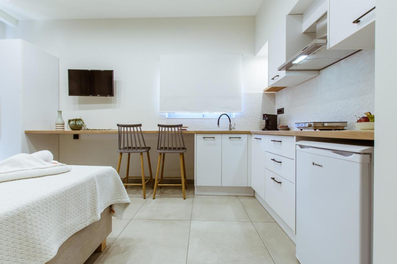 Iliovasilema Apartments エラフォニシ エクステリア 写真